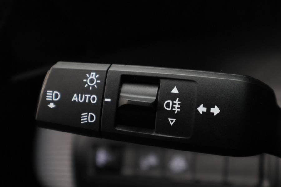 Citroën ë-C3 Max 113pk 44 kWh Leder/Stof, Virtual Cockpit, Climate, Cruise, Camera, Apple Carplay, PDC, 17''