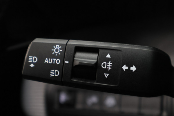 Citroën ë-C3 Max 113pk 44 kWh Leder/Stof, Virtual Cockpit, Climate, Cruise, Camera, Apple Carplay, PDC, 17''