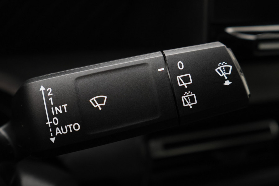 Citroën ë-C3 Max 113pk 44 kWh Leder/Stof, Virtual Cockpit, Climate, Cruise, Camera, Apple Carplay, PDC, 17''