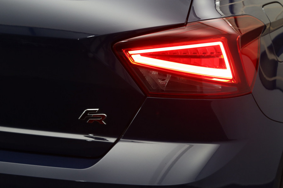 Seat Ibiza 1.0 TSI FR Business Intense, Climate Control, Carplay, Navigatie