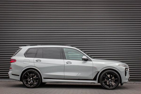 BMW X7 XDrive40d High Executive / HEAD- UP / PANO- DAK / LUCHTVERING / DRIVING ASSISANT / SOFTCLOSE / COMFORT SEATS / ALCANTARA