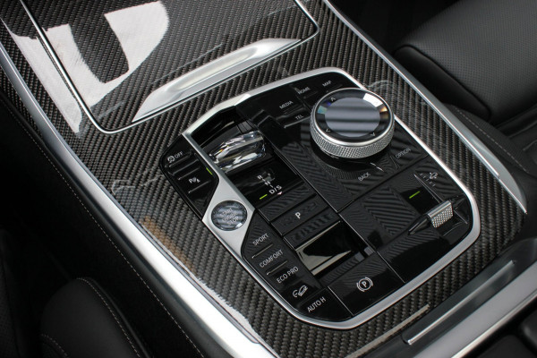 BMW X7 XDrive40d High Executive / HEAD- UP / PANO- DAK / LUCHTVERING / DRIVING ASSISANT / SOFTCLOSE / COMFORT SEATS / ALCANTARA