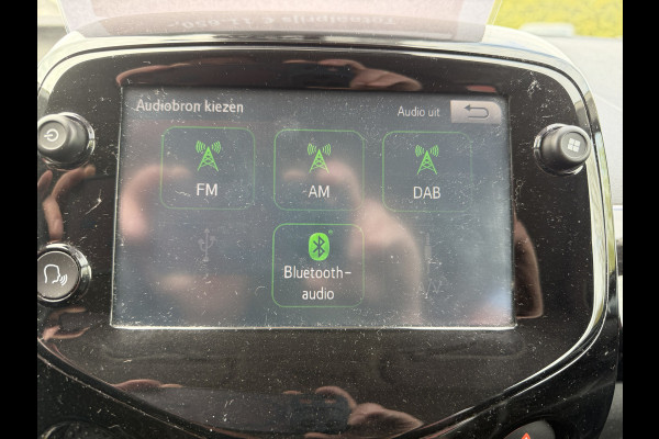 Citroën C1 1.0 VTi 68 PK | Airscape Shine | 49.000 km! | Elektrisch Vouwdak | Apple Carplay/Android Auto | *Wordt verwacht*