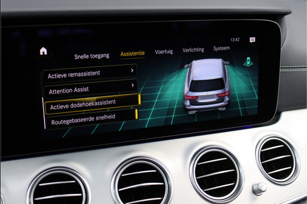 Mercedes-Benz E-Klasse Estate 300 de Premium+ AMG Line | Distronic+ | Panoramadak | Burmester | Memory | Keyless Go | Leder | Rijassistentiepakket+ | High Perf. LED |