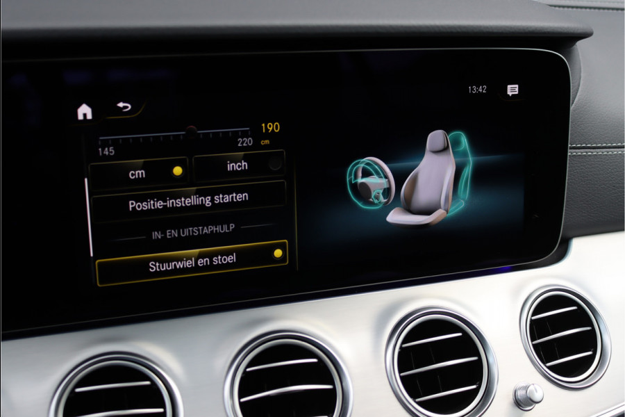 Mercedes-Benz E-Klasse Estate 300 de Premium+ AMG Line | Distronic+ | Panoramadak | Burmester | Memory | Keyless Go | Leder | Rijassistentiepakket+ | High Perf. LED |