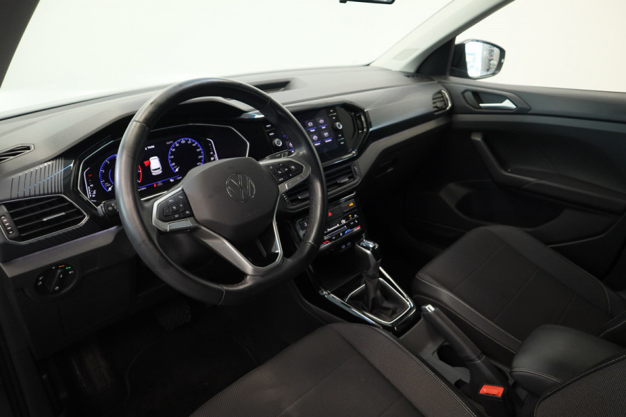 Volkswagen T-Cross 1.0 TSI Style Navigatie Full-led Adaptive-Cruise