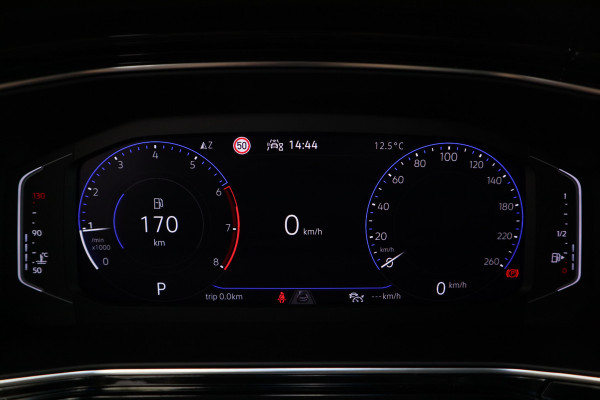 Volkswagen T-Cross 1.0 TSI Style Navigatie Full-led Adaptive-Cruise