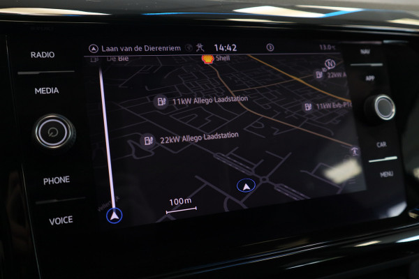 Volkswagen T-Cross 1.0 TSI Style Navigatie Full-led Adaptive-Cruise