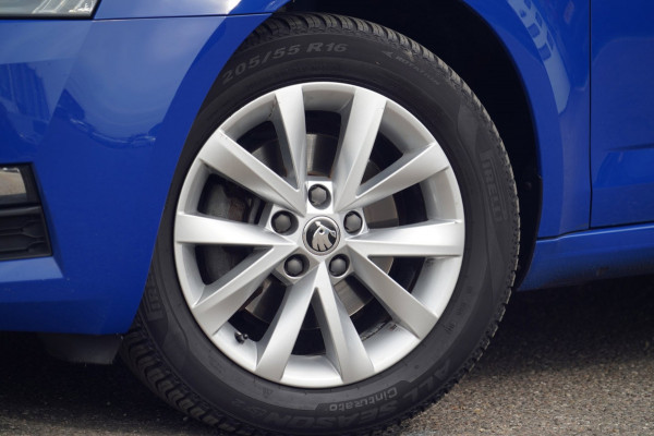 Škoda Octavia Combi 1.0 TSI Greentech Ambition Business / NL-Auto / Trekhaak / Facelift / Navi / Stoelverw.