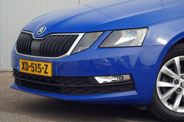 Škoda Octavia Combi 1.0 TSI Greentech Ambition Business / NL-Auto / Trekhaak / Facelift / Navi / Stoelverw.