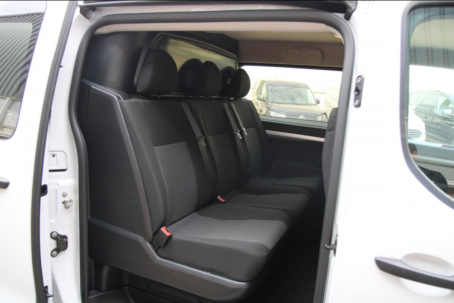 Peugeot Expert 2.0 BlueHDI 180PK automaat / DC 6 prs / Trekhaak / Camera / Dubbel Cabine