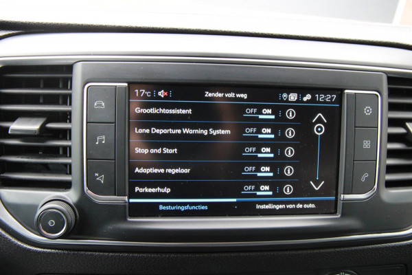 Peugeot Expert 2.0 BlueHDI 180PK automaat / DC 6 prs / Trekhaak / Camera / Dubbel Cabine