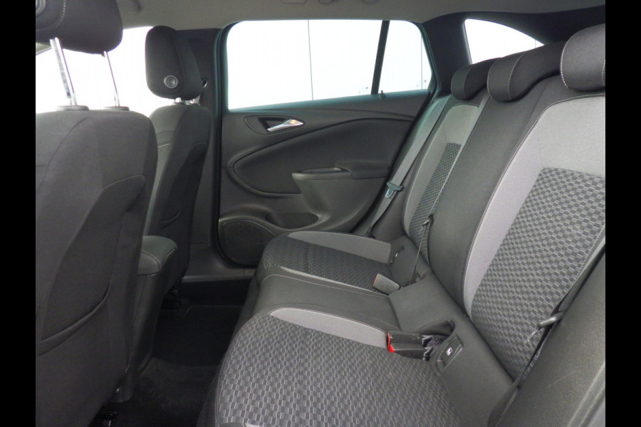 Opel Astra Sports Tourer 1.2 Edition, Trekhaak, Camera, Carplay, Cruise!