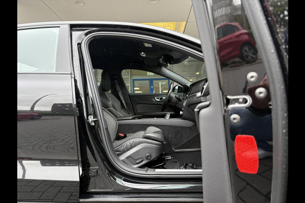 Volvo S60 2.0 B3 R-Design | Wegklapbare Trekhaak | Leder | Memory Seat | Clima | Navi |
