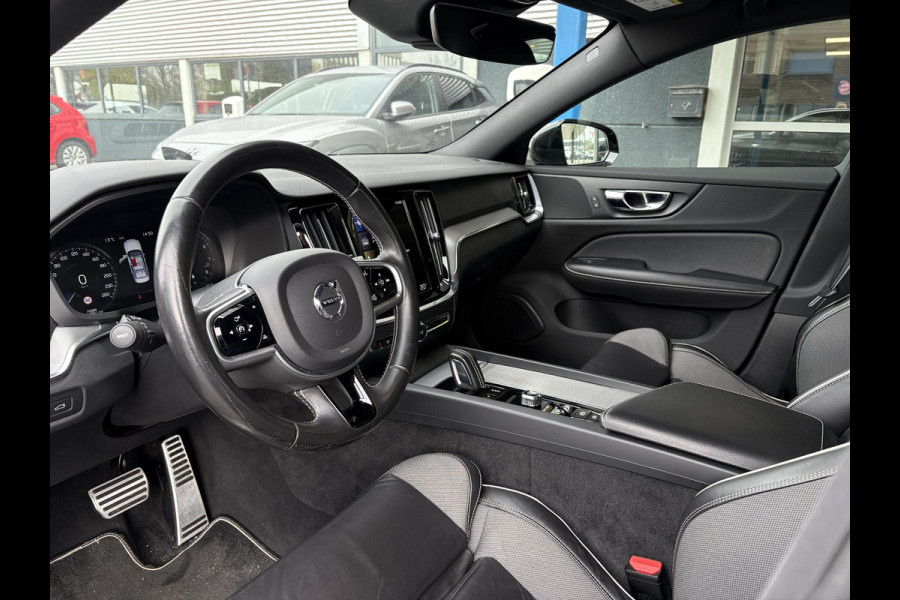 Volvo S60 2.0 B3 R-Design | Wegklapbare Trekhaak | Leder | Memory Seat | Clima | Navi |