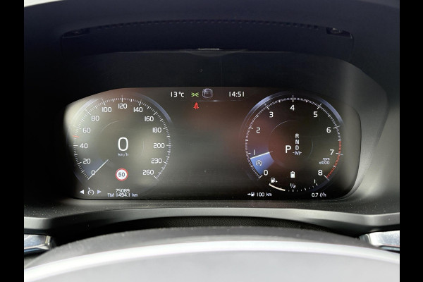 Volvo S60 2.0 B3 R-Design | Wegklapbare Trekhaak | Leder | Memory Seat | Clima | Navi |