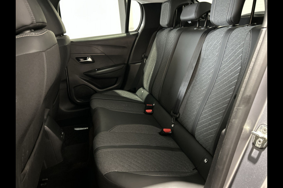 Peugeot e-208 EV Allure 50 kWh Warmtepomp | navigatie | achteruitrijcamera | SOH 99,9%