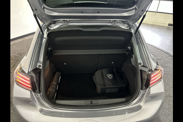 Peugeot e-208 EV Allure 50 kWh Warmtepomp | navigatie | achteruitrijcamera | SOH 99,9%
