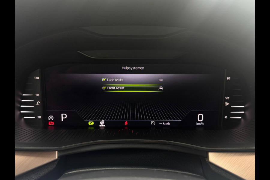 Škoda Kamiq 1.5 TSI 150PK ACT DSG BUSINESS EDITION CAMERA/NAVI/STUURVERW.