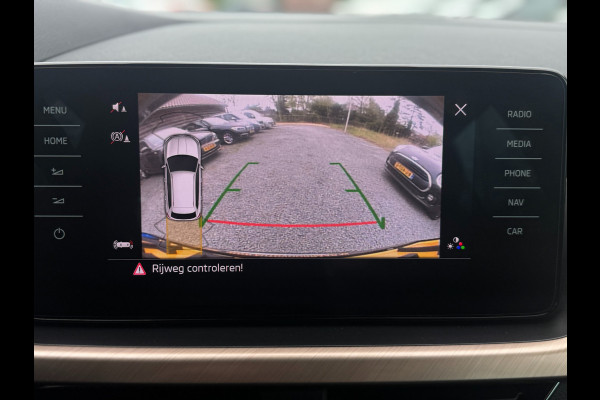 Škoda Kamiq 1.5 TSI 150PK ACT DSG BUSINESS EDITION CAMERA/NAVI/STUURVERW.