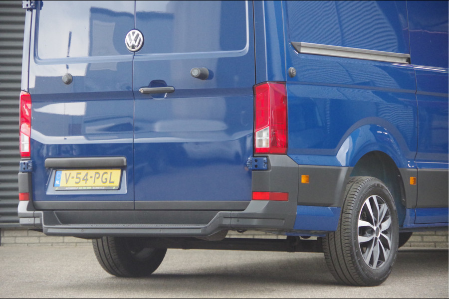 Volkswagen Crafter 35 2.0 TDI L3H2(L2H1) 177PK AUT. 3-ZITS, LED, CAMERA, STANDKACHEL, NAVI, CRUISE, AIRCO, MF STUURWIEL, PARKEERSENSOREN
