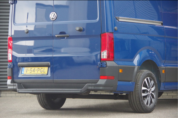Volkswagen Crafter 35 2.0 TDI L3H2(L2H1) 177PK AUT. 3-ZITS, LED, CAMERA, STANDKACHEL, NAVI, CRUISE, AIRCO, MF STUURWIEL, PARKEERSENSOREN
