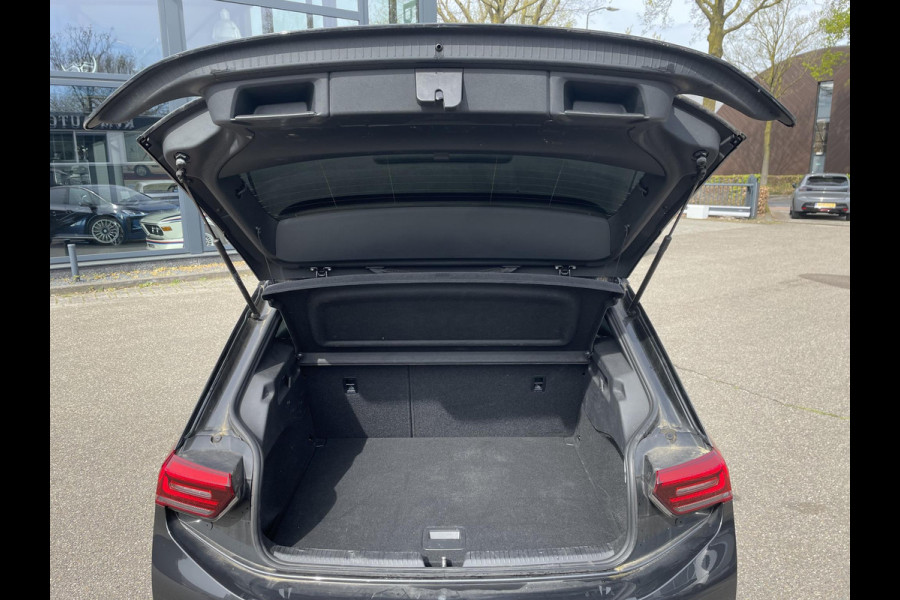 Volkswagen ID.3 Pro Edition 58 kWh 92% SOH | MEGA COMPLEET! | ADAPTIVE CRUISE | STOELVERWARMING | PANORAMADAK | 360 CAMERA | DODE HOEK SENSOR