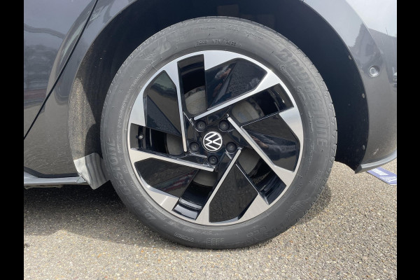 Volkswagen ID.3 Pro Edition 58 kWh 92% SOH | MEGA COMPLEET! | ADAPTIVE CRUISE | STOELVERWARMING | PANORAMADAK | 360 CAMERA | DODE HOEK SENSOR