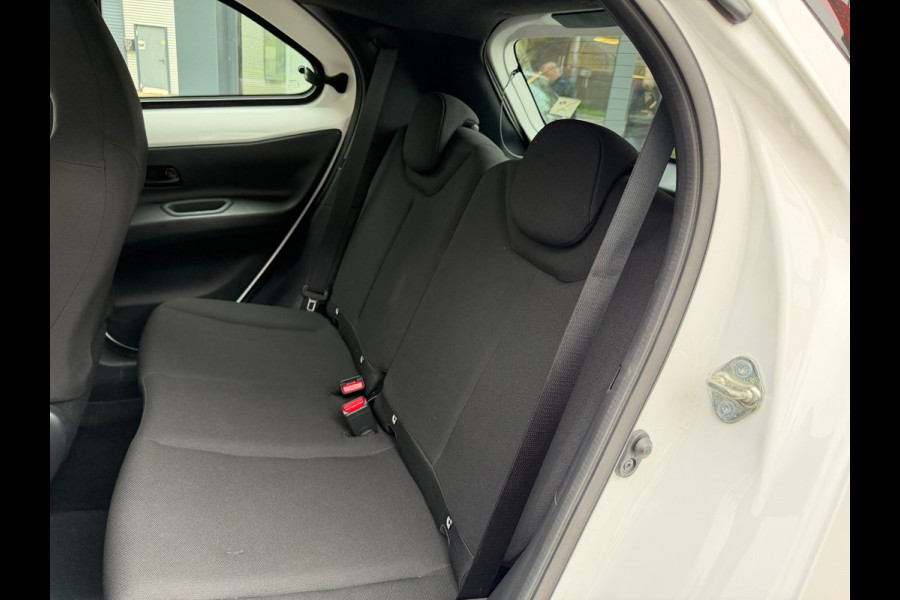 Toyota Aygo X 1.0 VVT-i MT Play, Rijklaarprijs / 12 mnd Bovag garantie