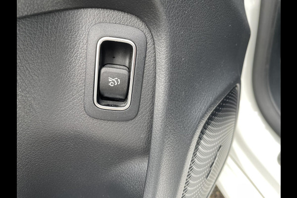 Mercedes-Benz CLA-Klasse 180 Business Solution AUT| STOELVERWARMING| SFEERVERLICHTING| ACHTERUITRIJCAMERA| 56.000KM!! | RIJKLAARPRIJS INCL. 12 MND BOVAG GARANTIE