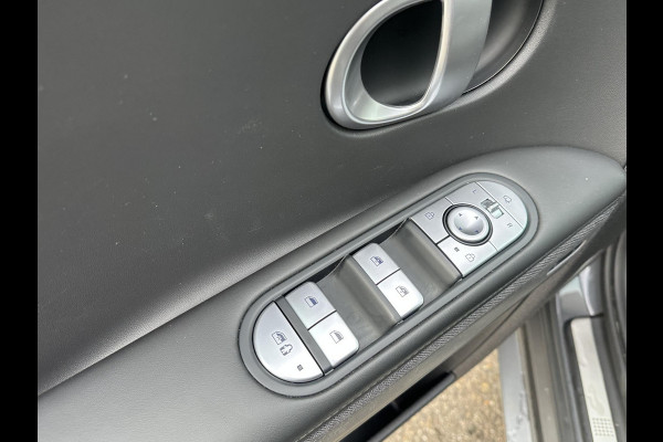 Hyundai IONIQ 5 Lounge AWD 77.4 kWh | SOH 100% !! | MEGA VOL! | RIJKLAARPRIJS incl. fabrieksgarantie t/m 05-2029