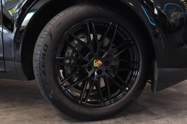 Porsche Cayenne Coupé 3.0 E-Hybrid Sport Chrono Keless Go ACC Memory