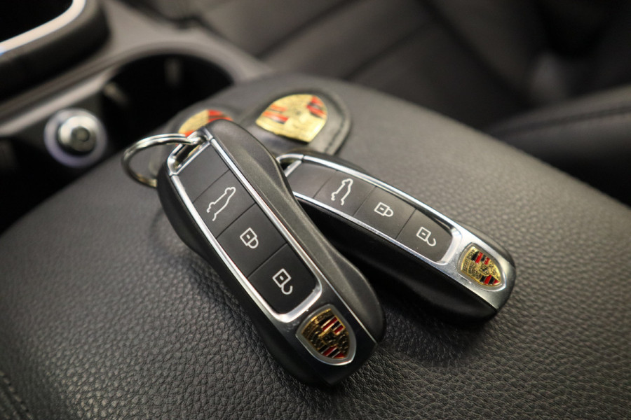 Porsche Cayenne Coupé 3.0 E-Hybrid Sport Chrono Keless Go ACC Memory