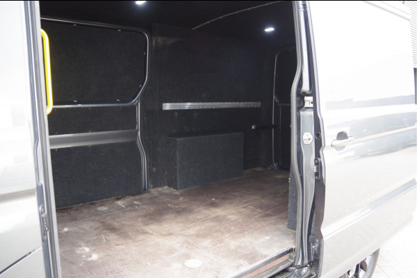 MAN TGE 3.180 35 2.0 177PK AUT. LED, 2X SCHUIDEUR, LEDER, TREKHAAK, CAMERA, CLIMA, STOELVERWARMING, STUURVERWARMING, VOORRUITVERWARMING,