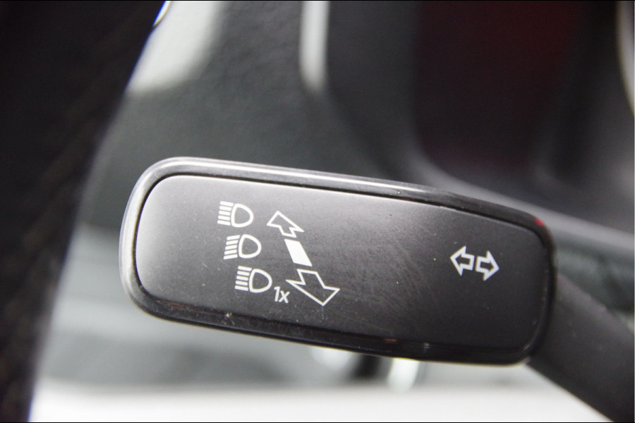 MAN TGE 3.180 35 2.0 177PK AUT. LED, 2X SCHUIDEUR, LEDER, TREKHAAK, CAMERA, CLIMA, STOELVERWARMING, STUURVERWARMING, VOORRUITVERWARMING,