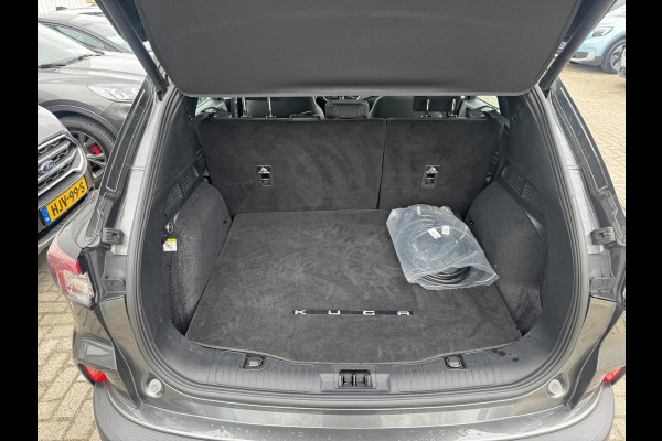 Ford Kuga 2.5 PHEV Titanium 123.000 km | Trekhaak | Winter Pack | Driver Pack |