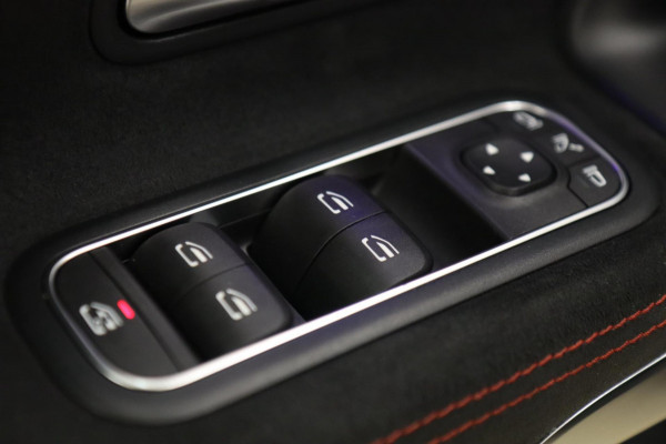 Mercedes-Benz CLA-Klasse 250 AMG /PANO/SFEER/CARPLAY/MEM/360CAM/BOMVOL!