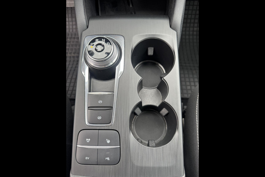 Ford Kuga 2.5 PHEV Titanium 123.000 km | Trekhaak | Winter Pack | Driver Pack |