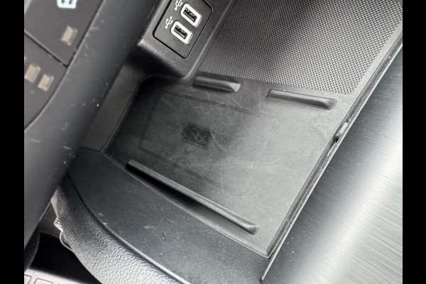 Ford Kuga 2.5 PHEV Titanium 123.000 km | Trekhaak | Winter Pack | Driver Pack |