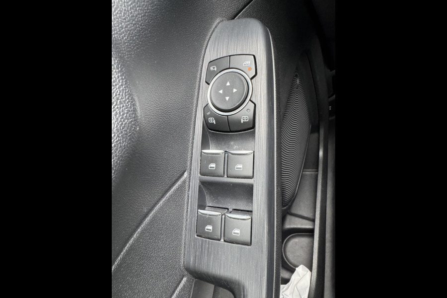 Ford Kuga 2.5 PHEV Titanium 123.000 km | Trekhaak | Winter Pack | Driver Pack |