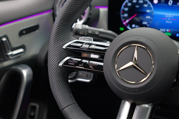 Mercedes-Benz A-Klasse A250e AMG Line |Pano|Memory|Burmester|HUD|