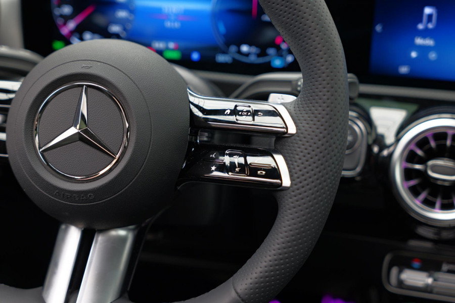 Mercedes-Benz A-Klasse A250e AMG Line |Pano|Memory|Burmester|HUD|