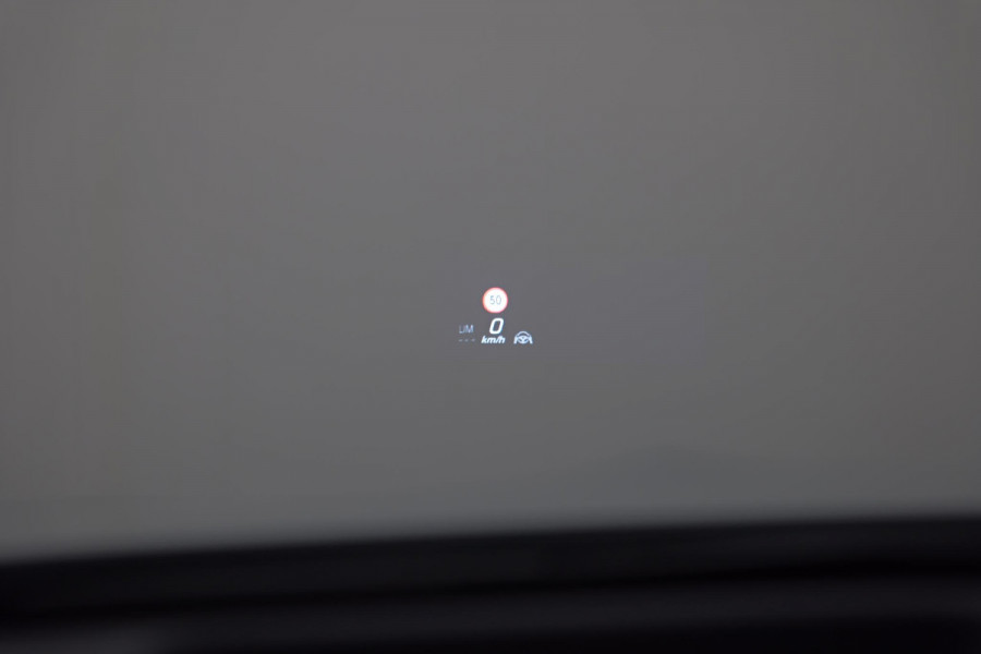 Mercedes-Benz A-Klasse A250e AMG Line |Pano|Memory|Burmester|HUD|