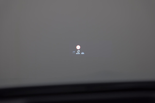 Mercedes-Benz A-Klasse A250e AMG Line |Pano|Memory|Burmester|HUD|