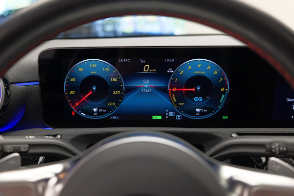 Mercedes-Benz A-Klasse A250e AMG Line |Pano|Ambient|Camera|