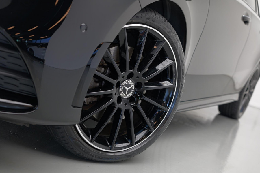 Mercedes-Benz A-Klasse A250e AMG Line |Pano|Ambient|Camera|