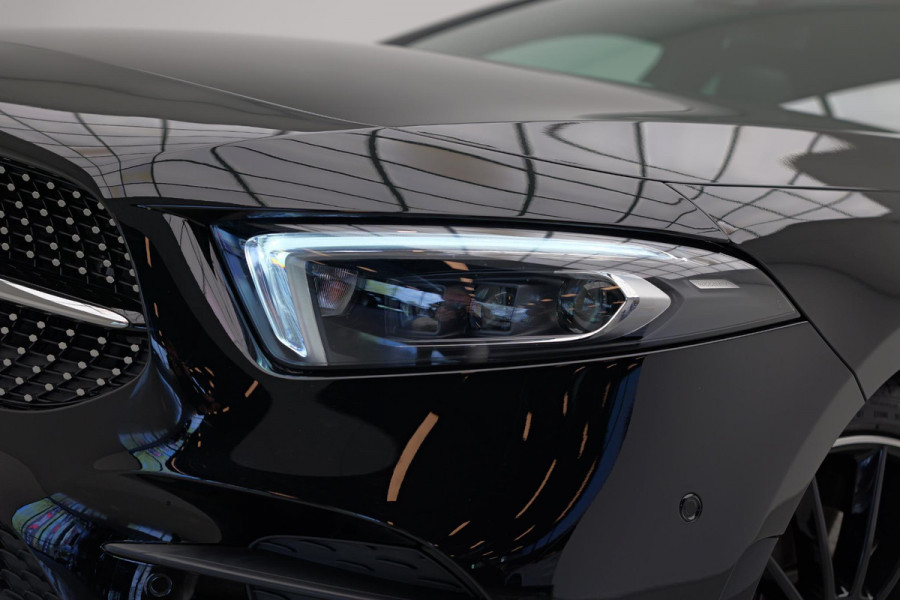 Mercedes-Benz A-Klasse A250e AMG Line |Pano|Ambient|Camera|