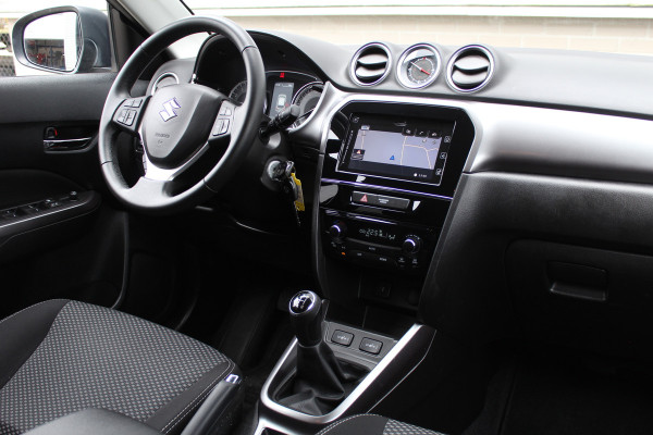 Suzuki Vitara 1.0 Boosterjet Select | Stoelverwarming | Camera | Cruise control