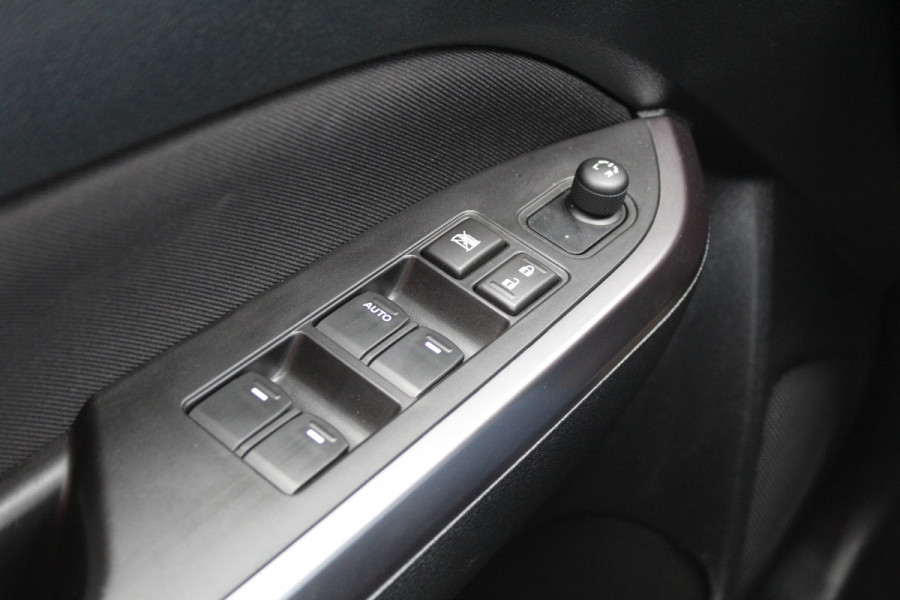 Suzuki Vitara 1.0 Boosterjet Select | Stoelverwarming | Camera | Cruise control
