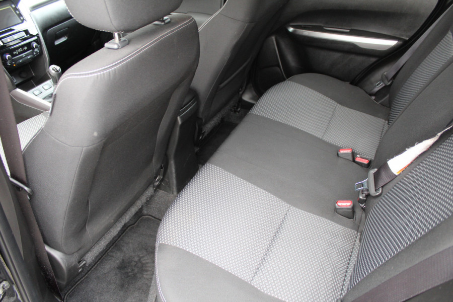 Suzuki Vitara 1.0 Boosterjet Select | Stoelverwarming | Camera | Cruise control